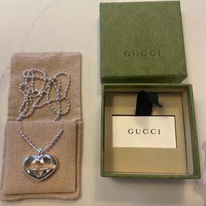 Gucci heart-shaped interlocking G motif pendant/ *Made in Italy *26.5” length
